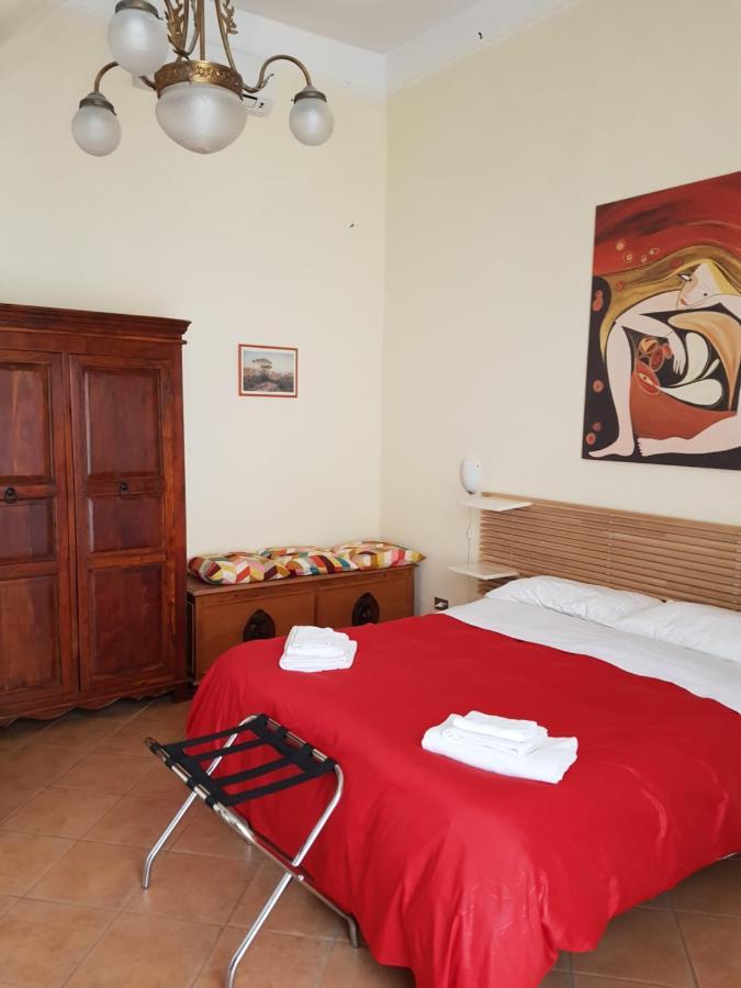 B&B Soriano44 Napels Buitenkant foto